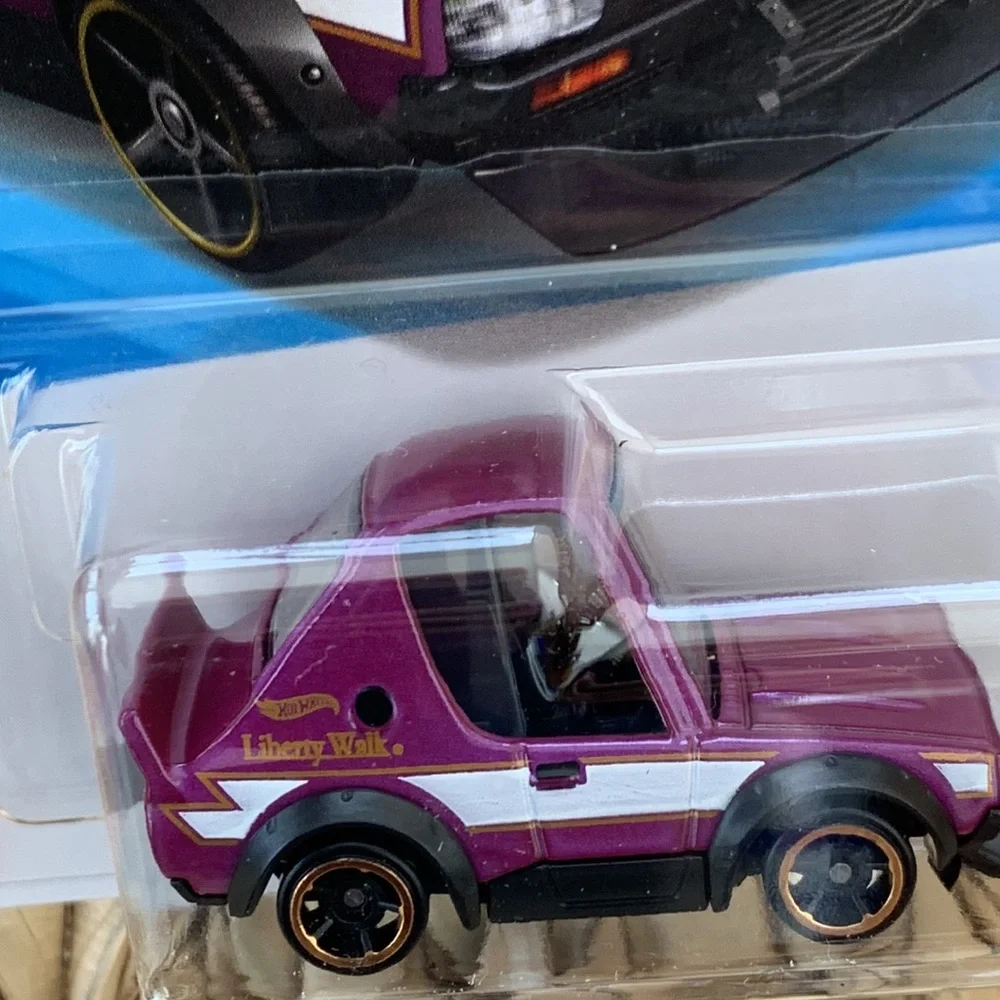 Nissan Skyline 2000GT-R LBWK Tooned Liberty Walk Hot Wheels Hotwheels 2025 New